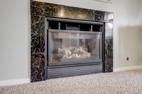 2227 Frst Rdg Dr, Hebron OH 43025-8000 exterior