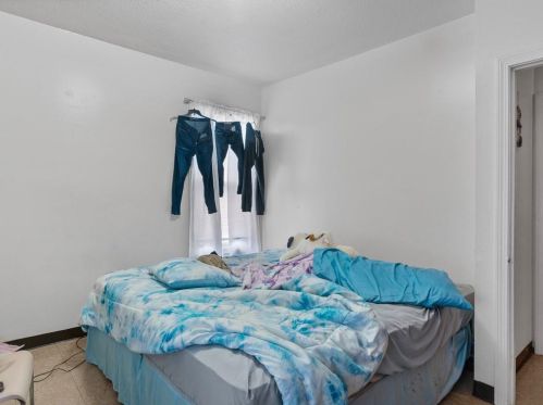 18 Laundry St, Woonsocket RI exterior