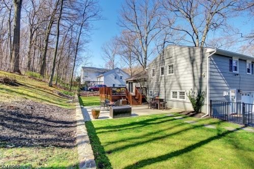 25 Brookfield Way, Morristown NJ 07960-5149 exterior