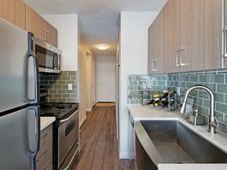 538 Lakeside Ave, Seattle WA  98144-2654 exterior