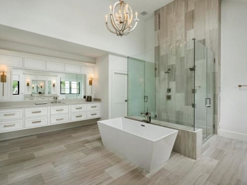 4736 Lk Forrest Dr, Atlanta GA 30342-2217 exterior