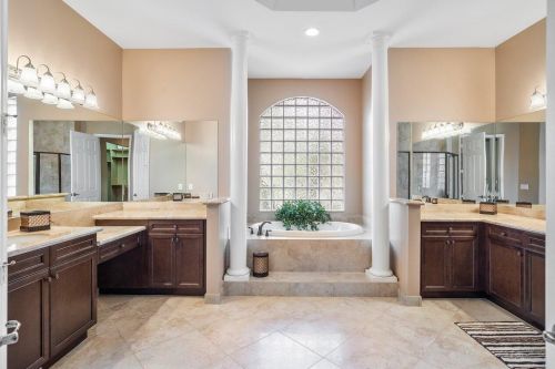 11748 Foxbriar Lk Trl, Boynton Beach FL 33473-7829 exterior