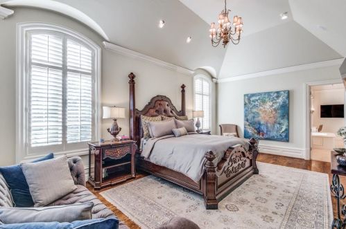 1 Bretton Woods Way, Dallas TX 75220-3808 exterior