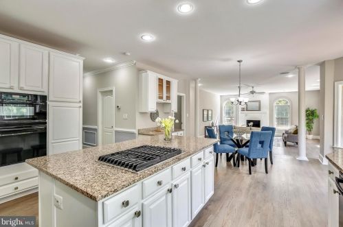 1506 Hardwood Ln, Mc Lean, VA 22101-2514