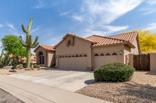 2645 Amber Ridge Way, Phoenix, AZ 85048-9222