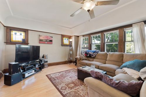 556 61, Milwaukee WI 53213-4166 exterior