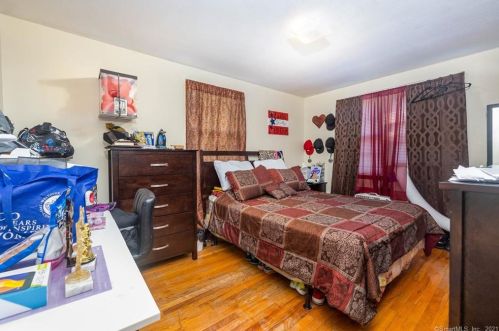 338 Cherry St, New Britain CT 06051-3507 exterior