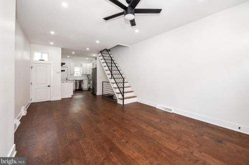 2517 Clarion St, Philadelphia PA  19148-4315 exterior