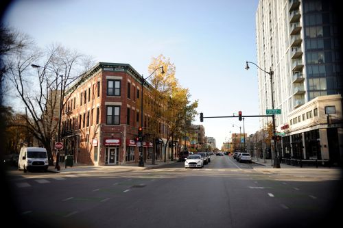 656 Belden Ave, Chicago IL  60614-3306 exterior