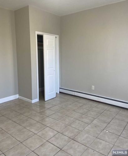 50 Highland St, Paterson NJ  07524-1712 exterior