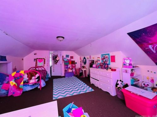 78 Prospect Ave, Killingly CT 06239-2737 exterior