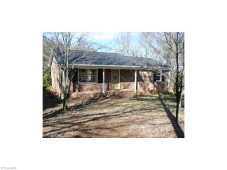 4132 Carlton Dr, Sophia, NC 27350-8028