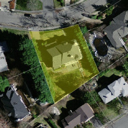 80 Farina Rd, Newton MA 02459-2860 aerial view