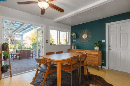 1350 Cross Way, Concord CA 94520-3008 exterior