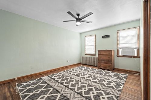 300 Shaler St, Pittsburgh PA  15211-1046 exterior