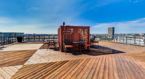 728 Jackson Blvd, Chicago IL  60661-5412 exterior