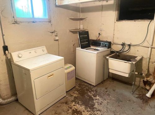 3221 Milwaukee St, Madison WI 53714-2117 exterior