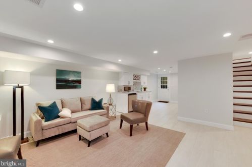 308 Rhode Island Ave, Washington DC  20001-1827 exterior