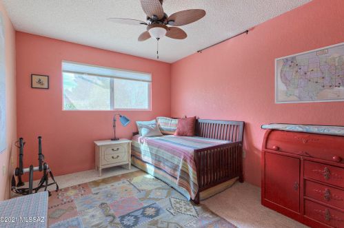 318 Calle Del Chancero, Green Valley AZ 85614-3028 exterior