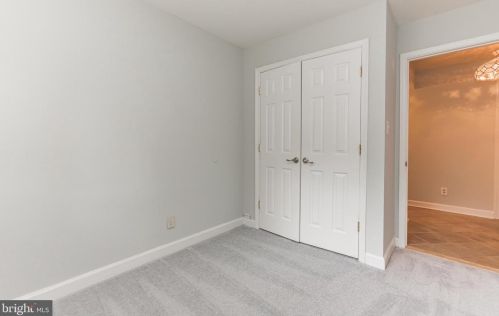 1633 Westwind Way, Mc Lean VA 22102-1604 exterior