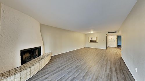 8331 21st Dr, Phoenix, AZ 85021-9346