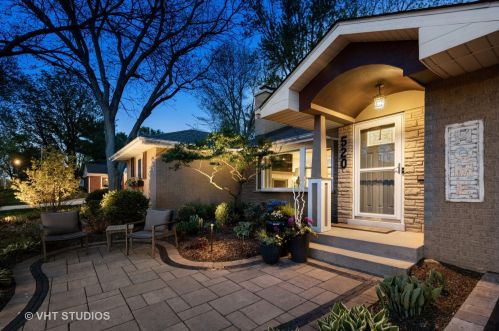 520 Pr Ave, Naperville IL 60540-6716 exterior