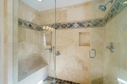 305 Drummen Ct, Atlanta GA 30328-2658 exterior