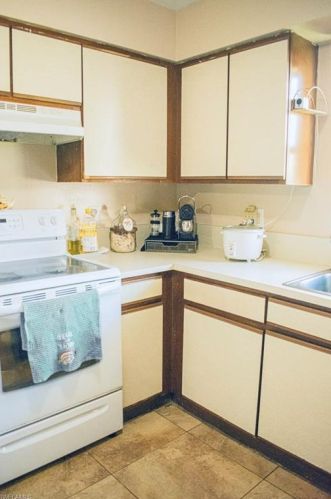 2101 52 Ln, Naples FL 34116-6831 exterior