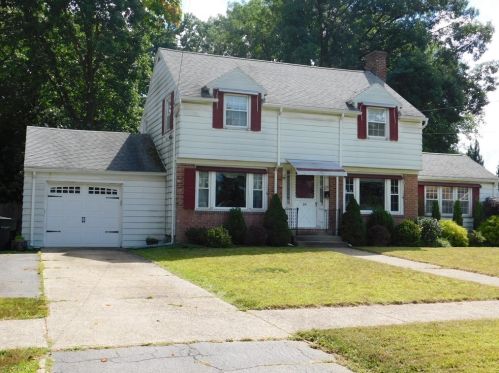 219 Bowles Park, Springfield, MA 01104-1546