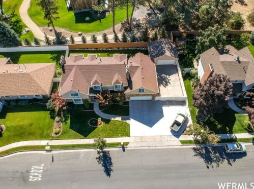 2986 9800, Sandy UT 84092-4216 exterior