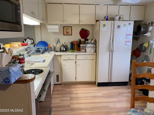 5365 Flying M St, Tucson, AZ 85713-6414