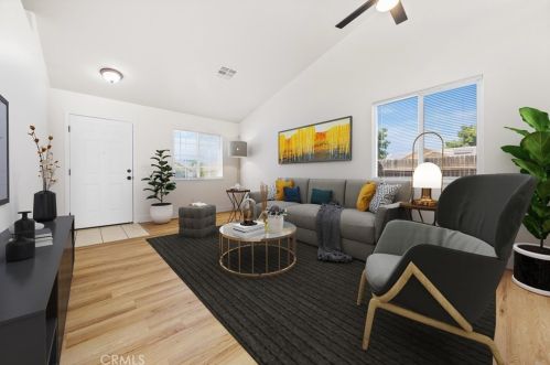 8802 Domingo St, Bakersfield CA 93313-5803 exterior