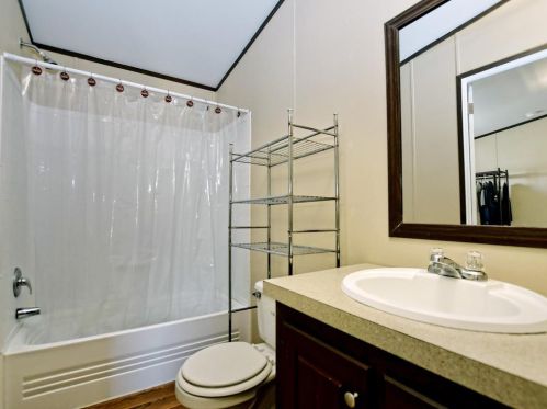 8010 Fawn Crk Dr, Spring Branch TX 78070-4022 exterior