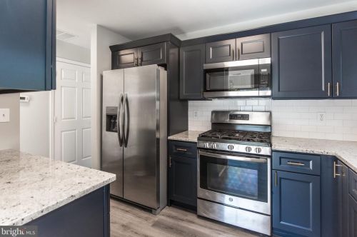 1915 Franklin St, Philadelphia PA 19122-2015 exterior