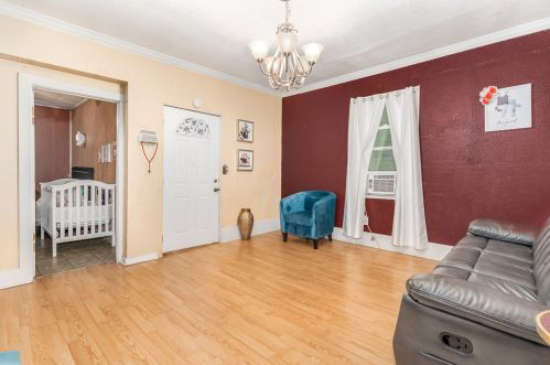 221 Eastern Ave, Joliet IL 60432-1805 exterior