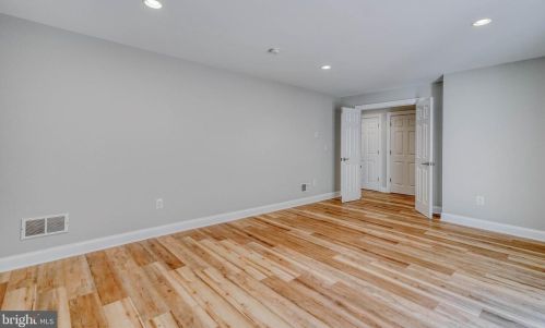 2518 Delancey St, Philadelphia PA 19103-6409 exterior