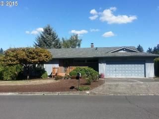 6029 Alder Hill Loop, Portland, OR 97267-1833