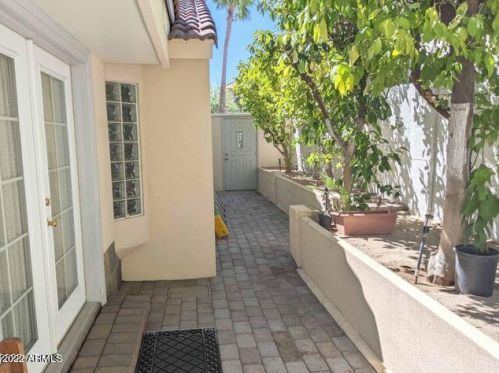 15816 15th Way, Phoenix AZ  85022-3249 exterior