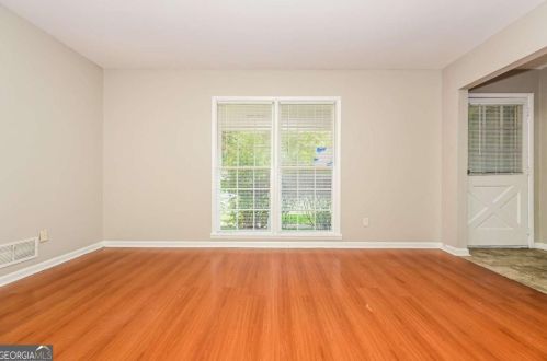 2555 Foxlair Trl, Atlanta GA  30349-4431 exterior