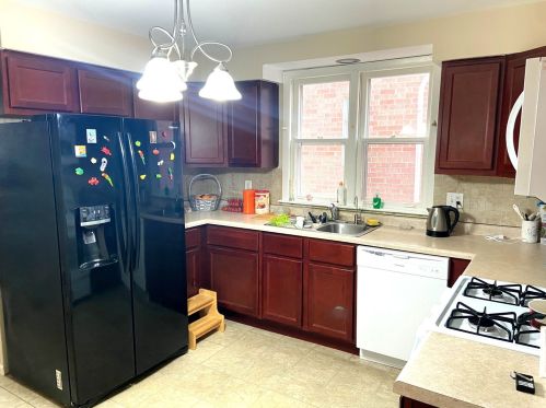 6043 Giddings St, Chicago IL  60630-3108 exterior