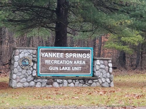 11384 Hydeaway Ct, Middlevle MI 49333-8252 exterior