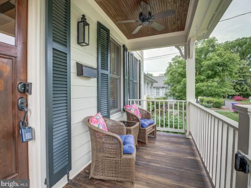 3112 9th St, Arlington, VA 22201-2025