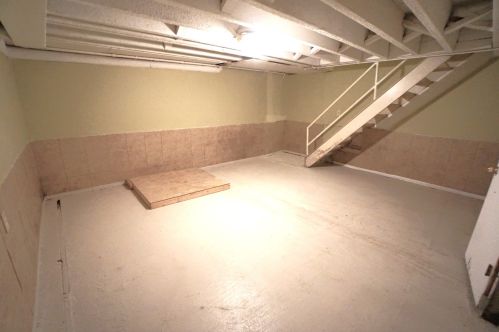 3651 Wood St, Chicago IL 60609-1239 exterior