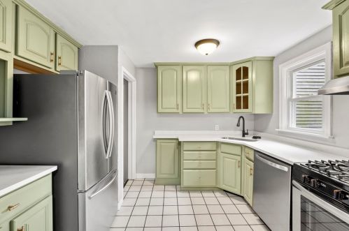 214 Fordyce St, Pittsburgh PA 15210-3269 exterior