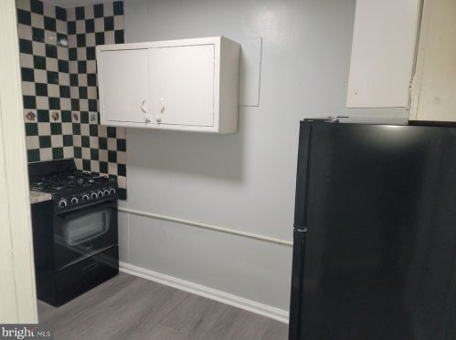 13 Christoph Ave, Trenton NJ  08618-4134 exterior