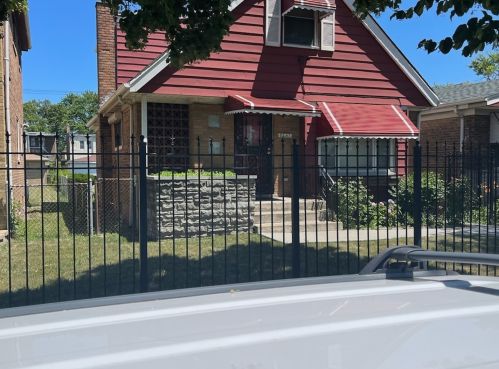 8347 State St, Chicago IL  60619-4721 exterior