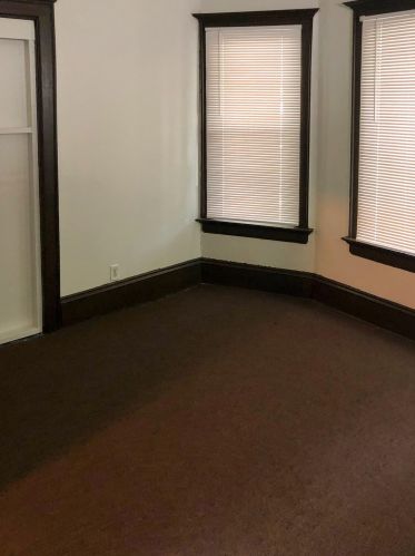 2515 38th St, Milwaukee, WI 53210-3006