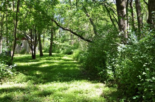 3504 Country Club Rd, Bull Valley IL 60012-2832 exterior