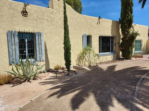 2033 Lee St, Tucson AZ  85719-4340 exterior