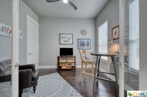 1044 Pegasus Dr, Spring Branch TX 78070 exterior